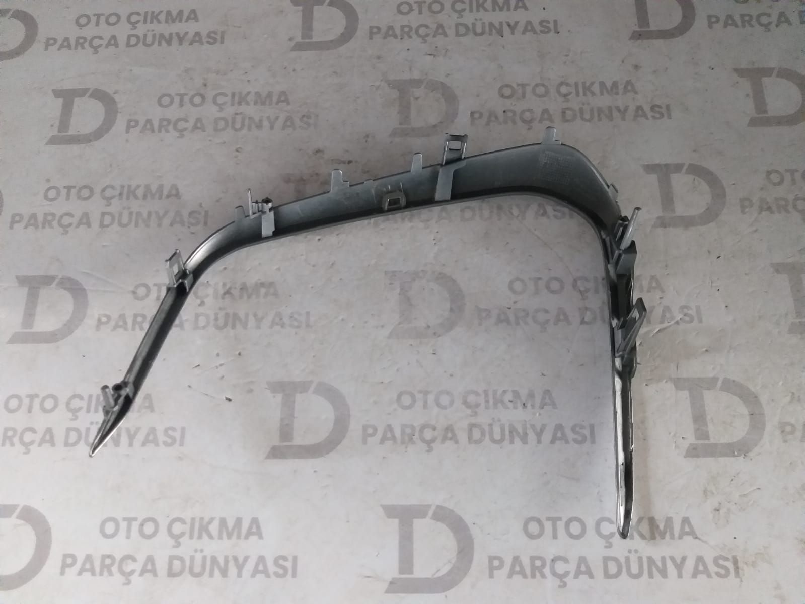 TOYOTA COROLLA SA� S�S �ER�EVES�