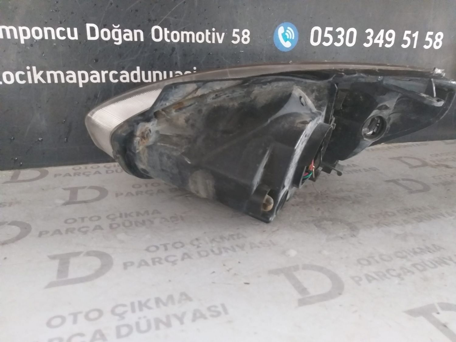 HYUNDA� ACCENT ERA SA� FAR (06-11)