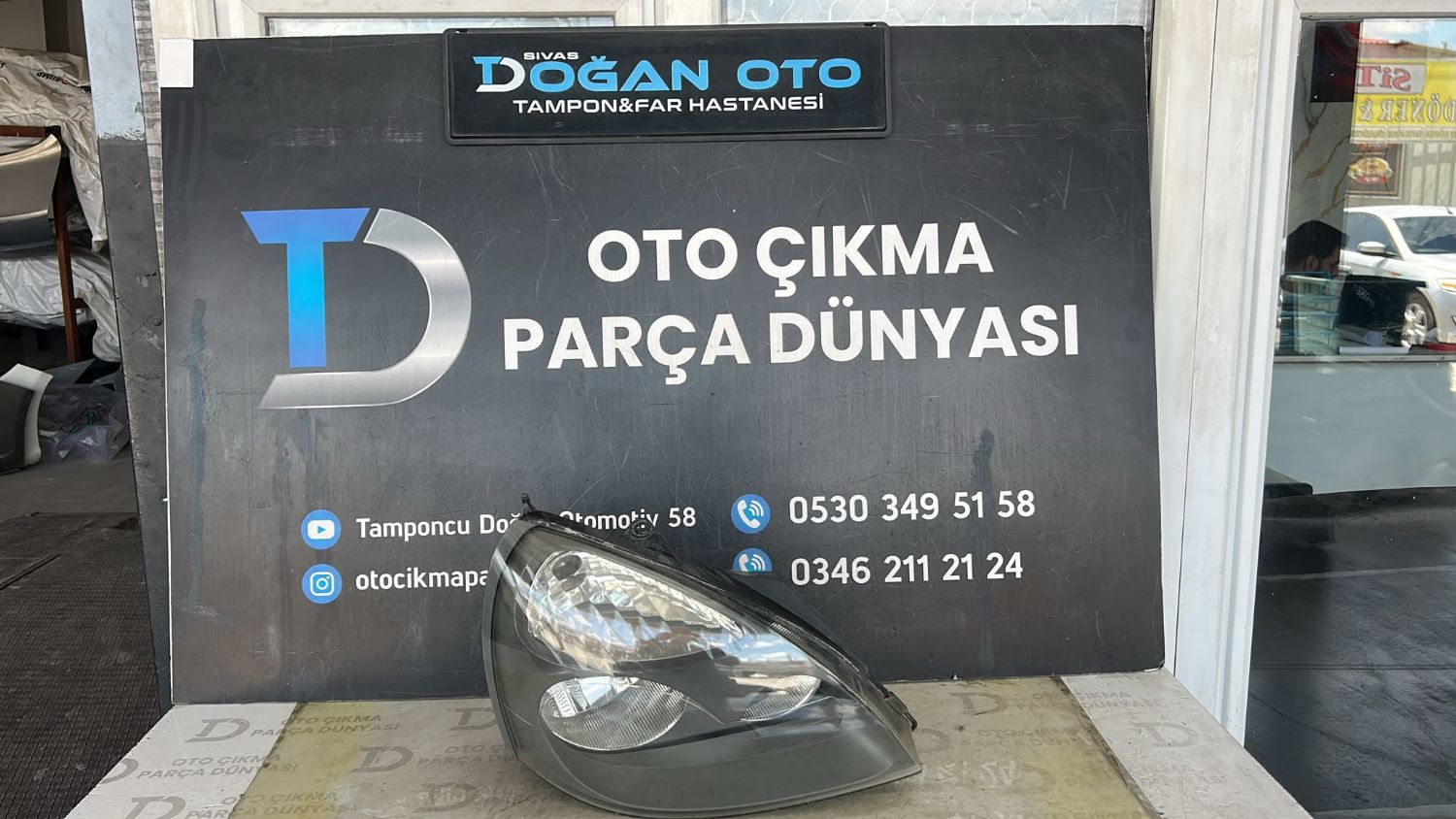 RENAULT CL�O2  SA� FAR