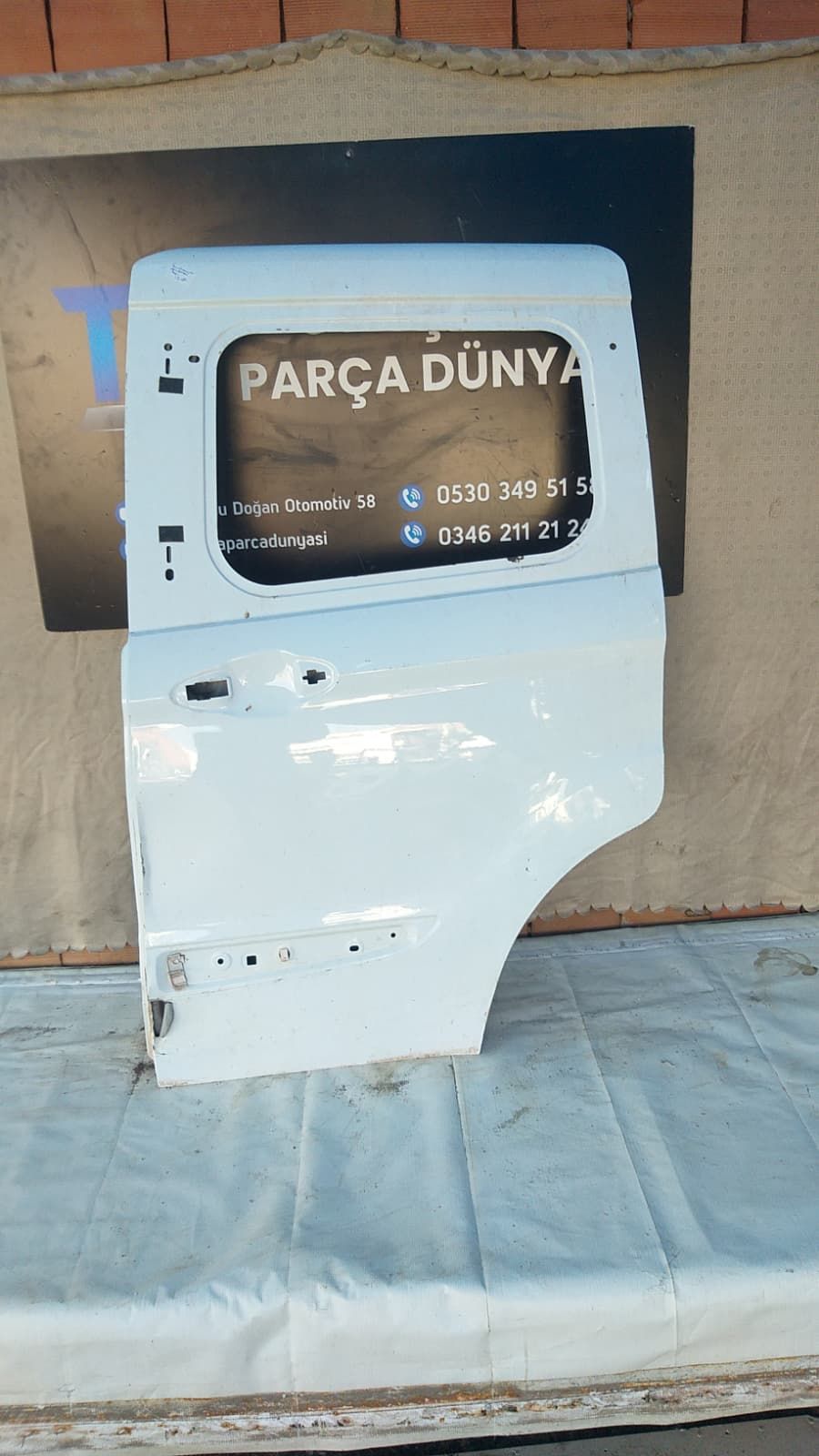 FORD COURER SOL SRGL ARKA KAPI 13-18