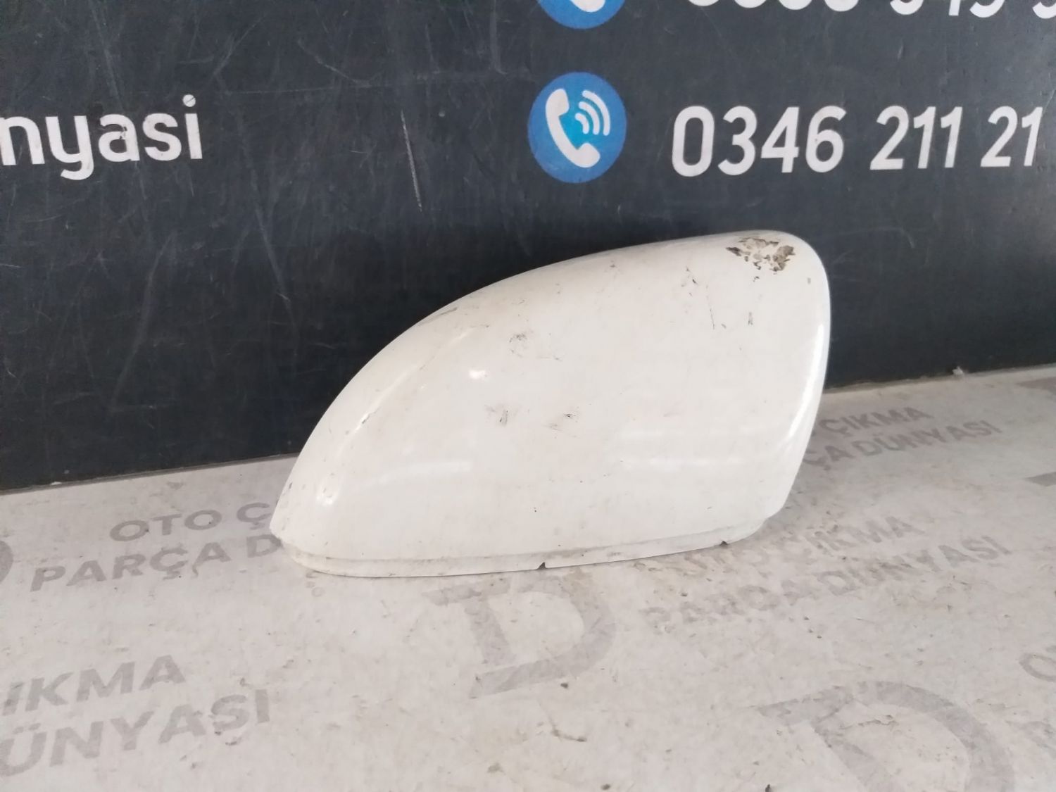 VOLKSWAGEN PASSAT B7 SA� AYNA KAPA�I