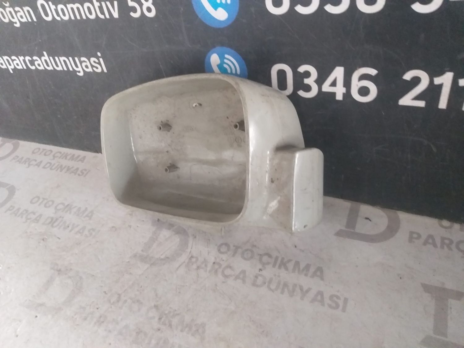 K�A SORENTO SOL AYNA KAPA�I