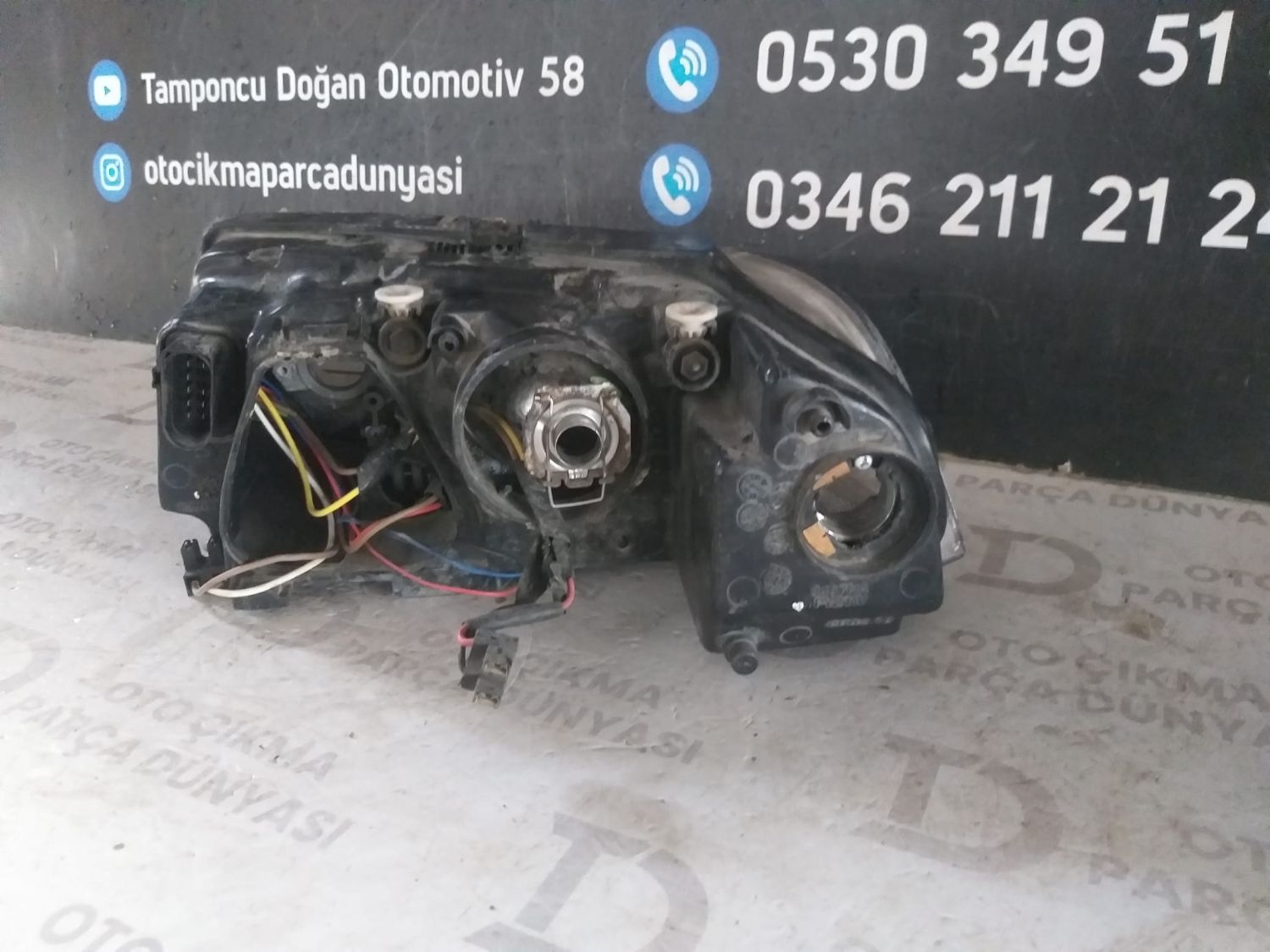 VOLKSWAGEN PASSAT B8 SA� FAR (00-05)