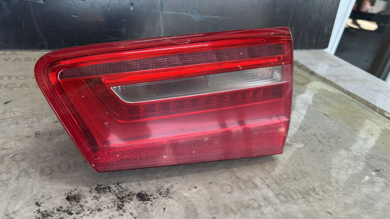 Audi A6 Sa� ��  Stop 2011-2015