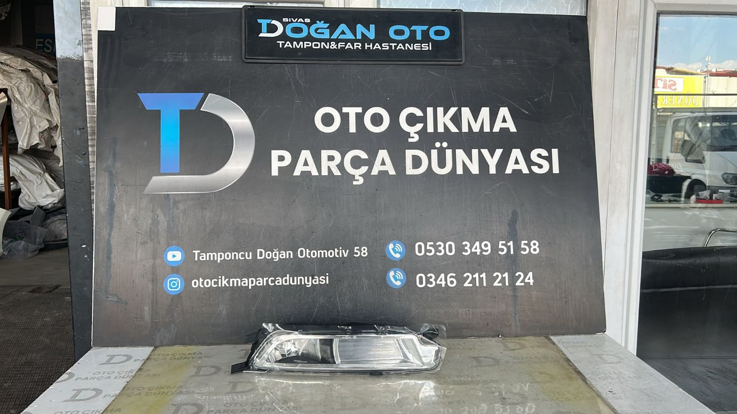 VOLKSWAGEN PASSAT B8 S�S FARI TEK DUYLU 2015 SA� TARAF SIFIR