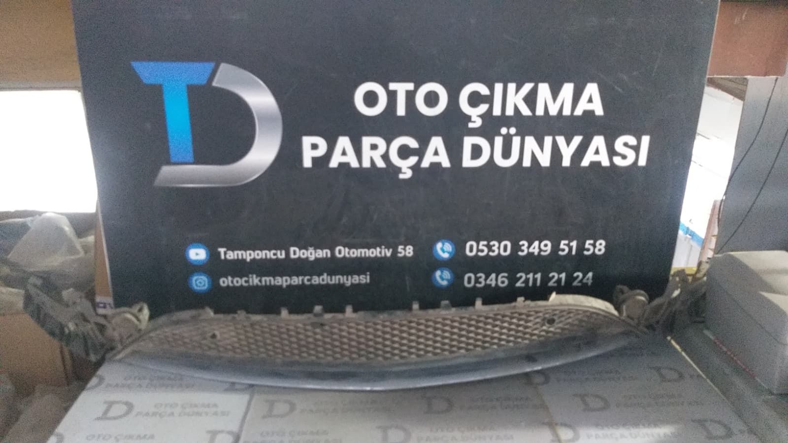 MERCEDES C SERS W205 AMG N TAMPON ORTA IZGARA