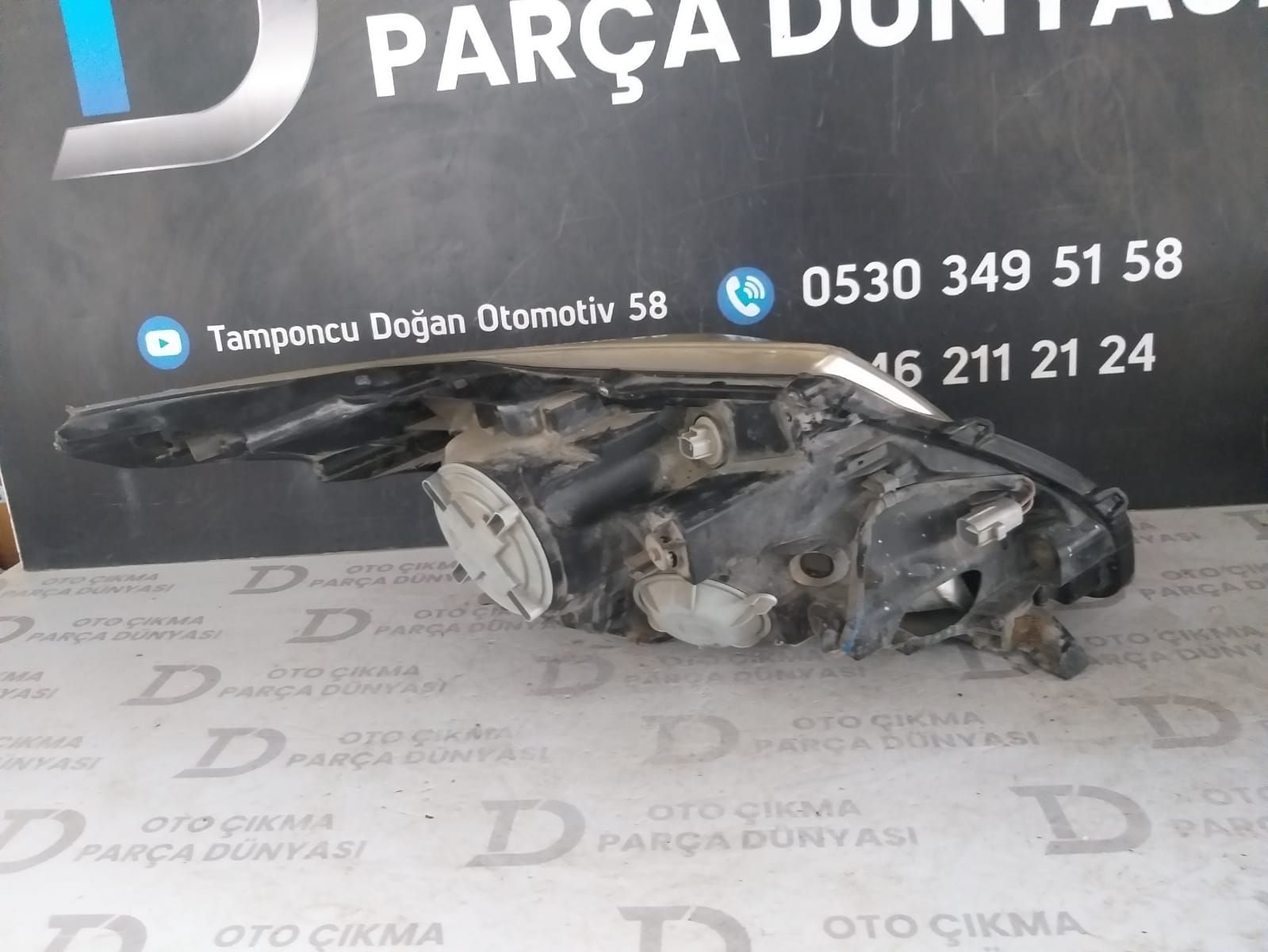 TOYOTA AVENS�S SOL FAR (09-11)