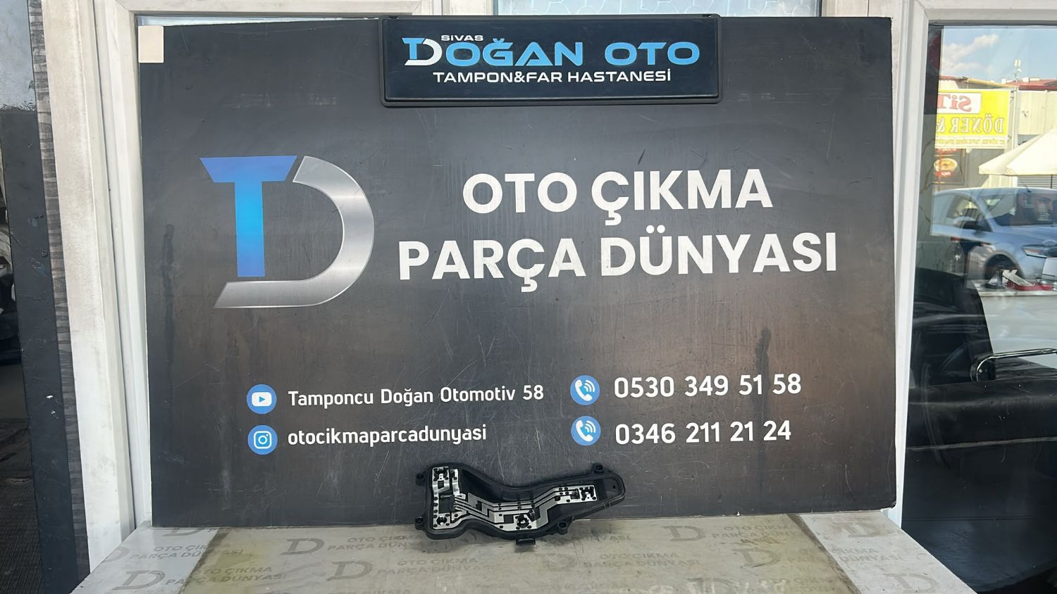 VOLKSWAGEN AMAROK SA� ARKA STOP LAMBASI DUYU 2010-2018