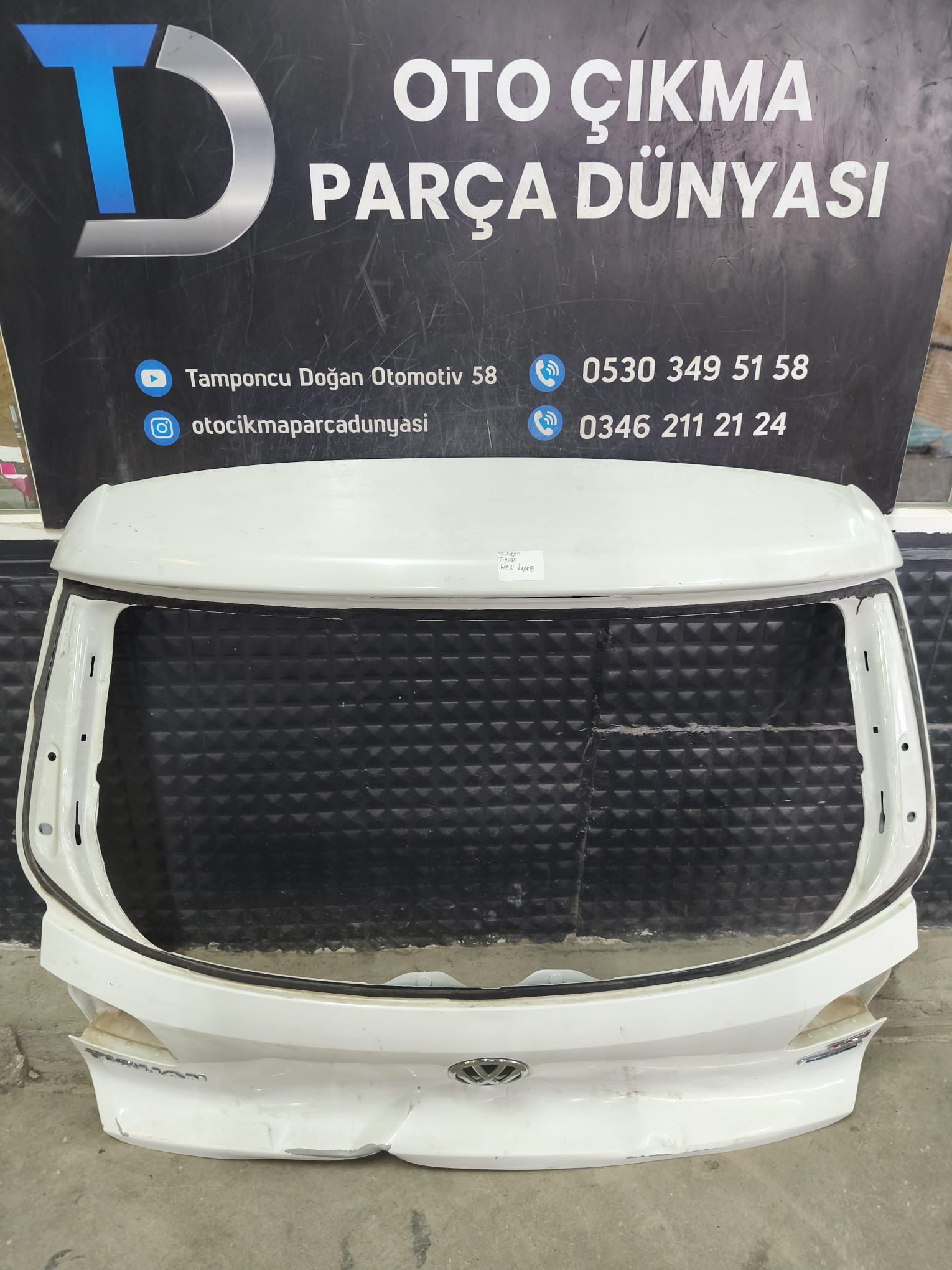 VOLKSWAGEN T�GUAN ARKA BAGAJ KAPA�I [08-14]
