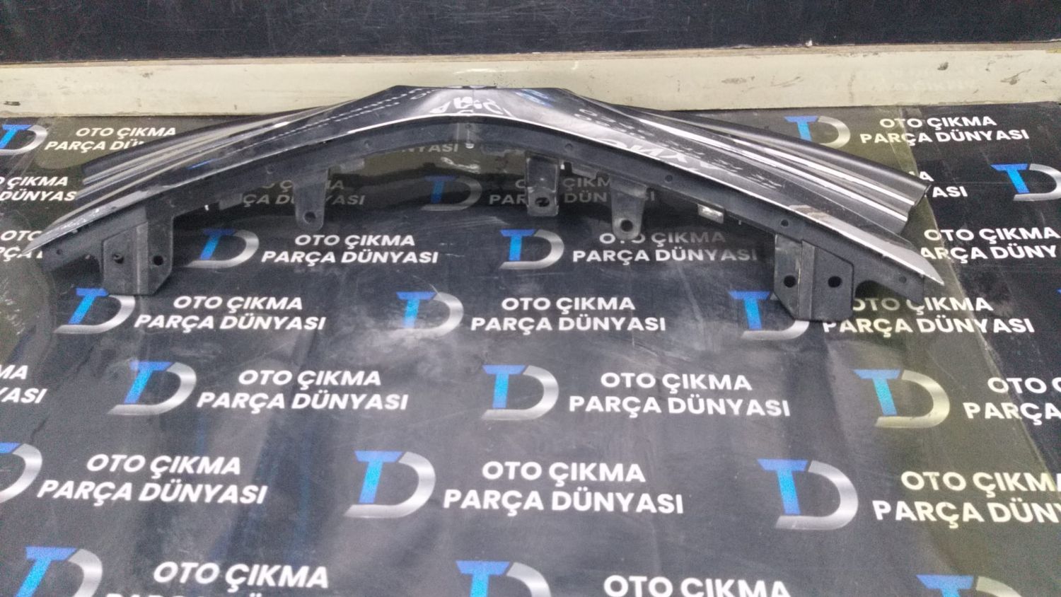 TOYOTA COROLLA �N PANJUR [13-18]