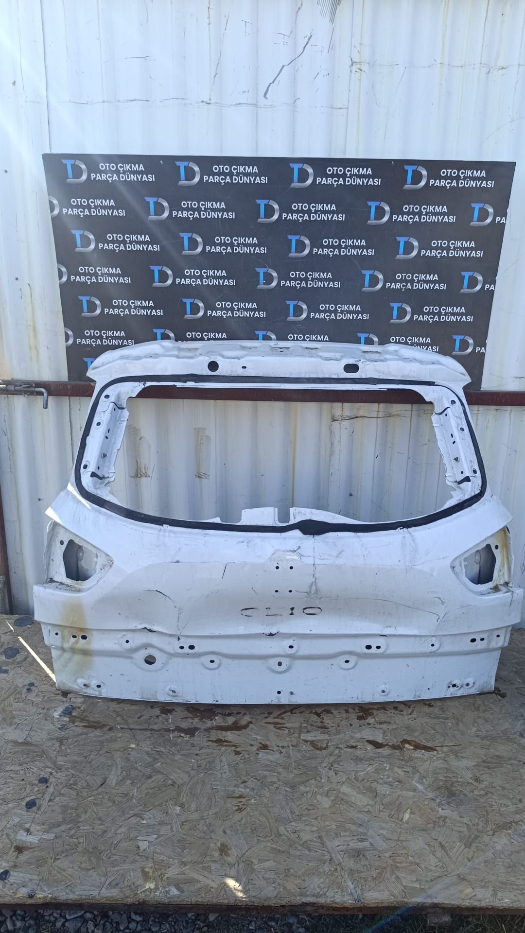 RENAULT CLO 4 HB STATON WAGON BAGAJ KAPAI 13-19