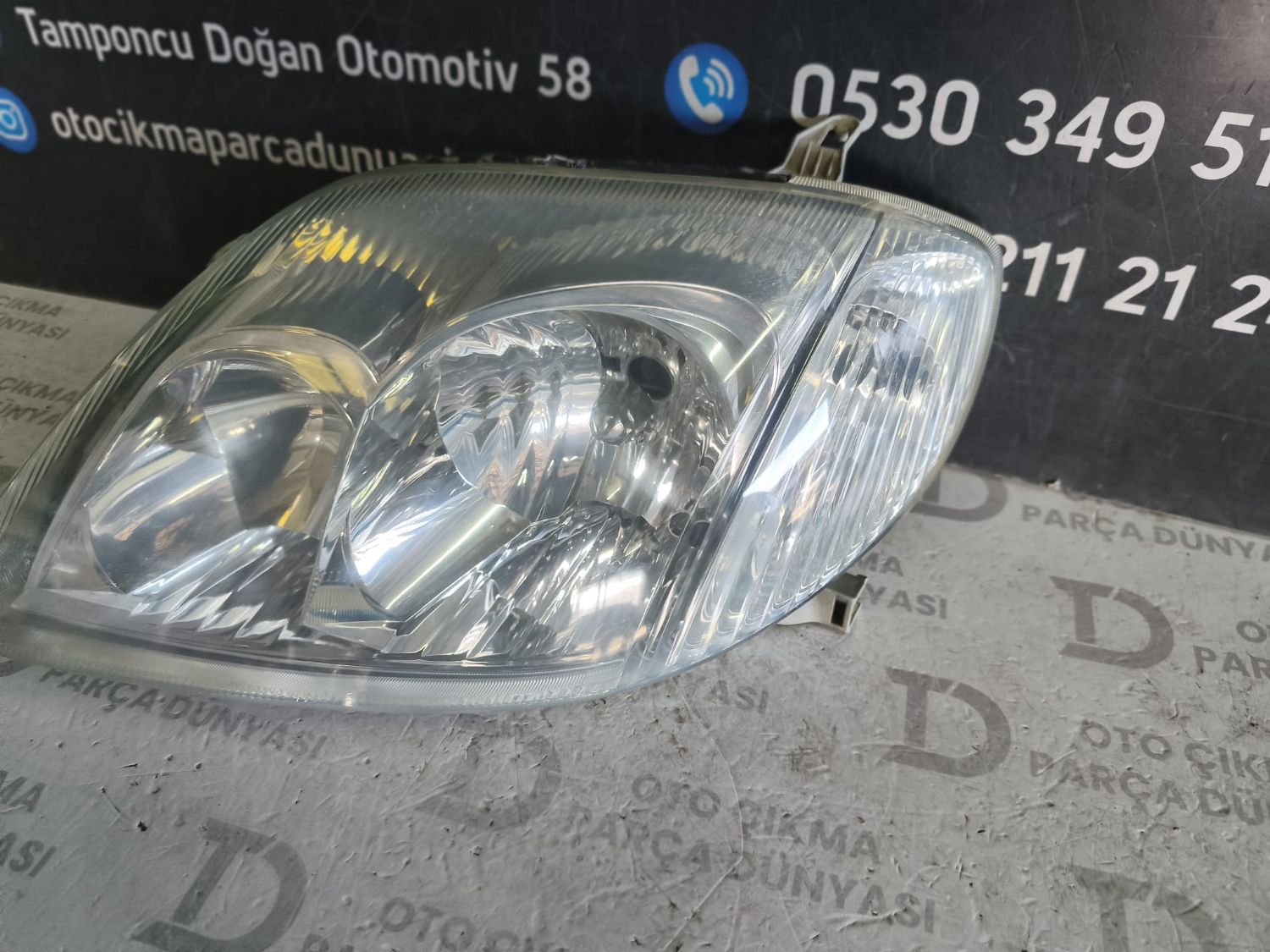 TOYOTA COROLLA SOL FAR SEDAN  [ 2003-2006]