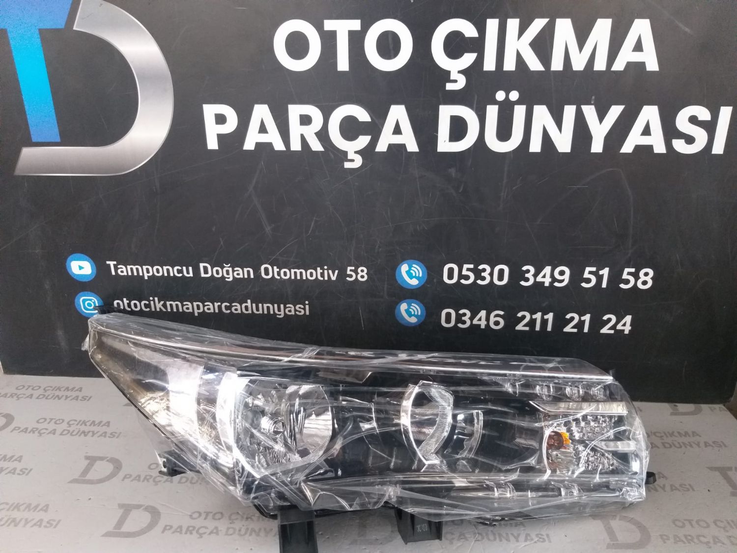 TOYOTA COROLLA LEDL  SA FAR NKELAJ ITALI (13-16)