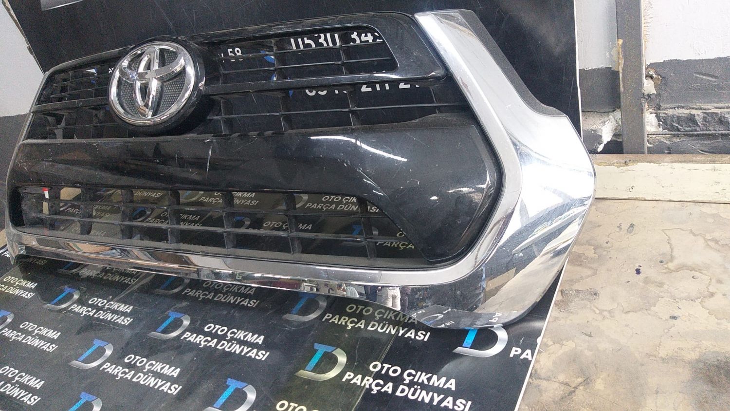 TOYOTA HILUX �N PANJUR [16-18]