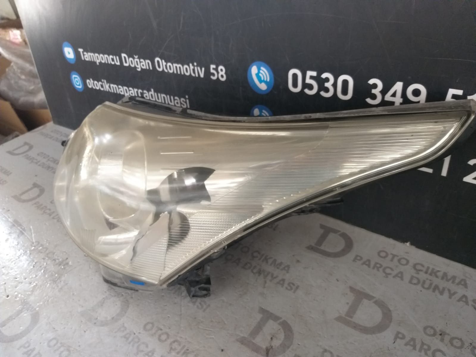 TOYOTA AVENS�S SOL FAR (09-11)