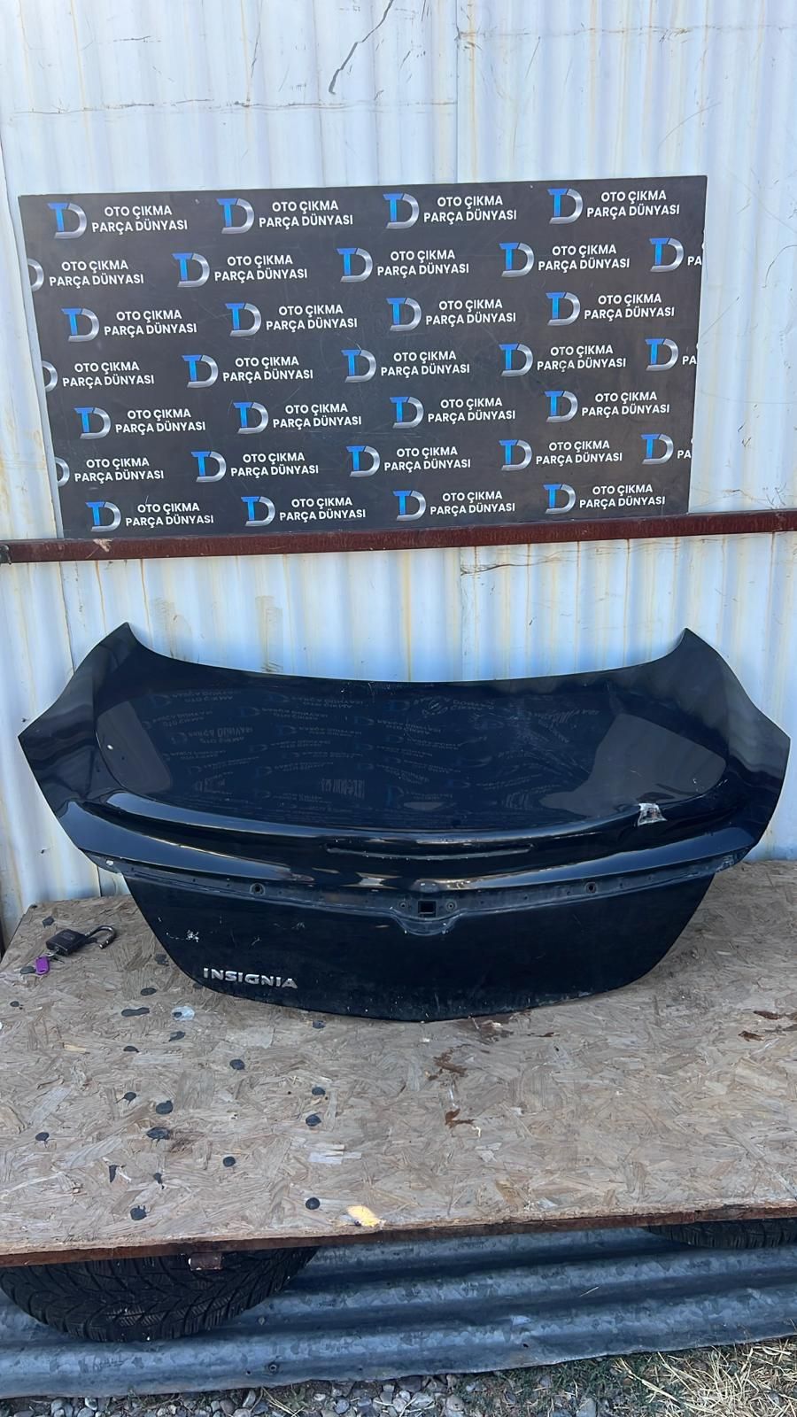 OPEL NSGNA ARKA BAGAJ KAPAI 10-17
