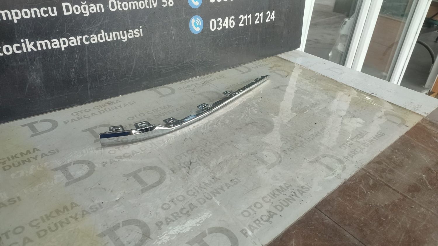 Volkswagen Passat �n tampon �itas� sa� taraf