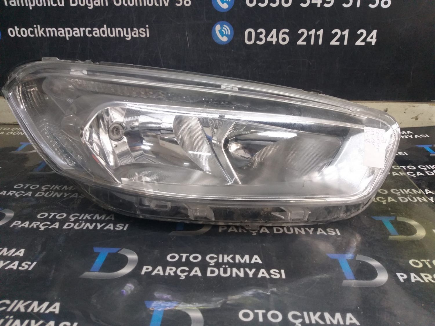 FORD COUR�ER SA� FAR [2014-2018]