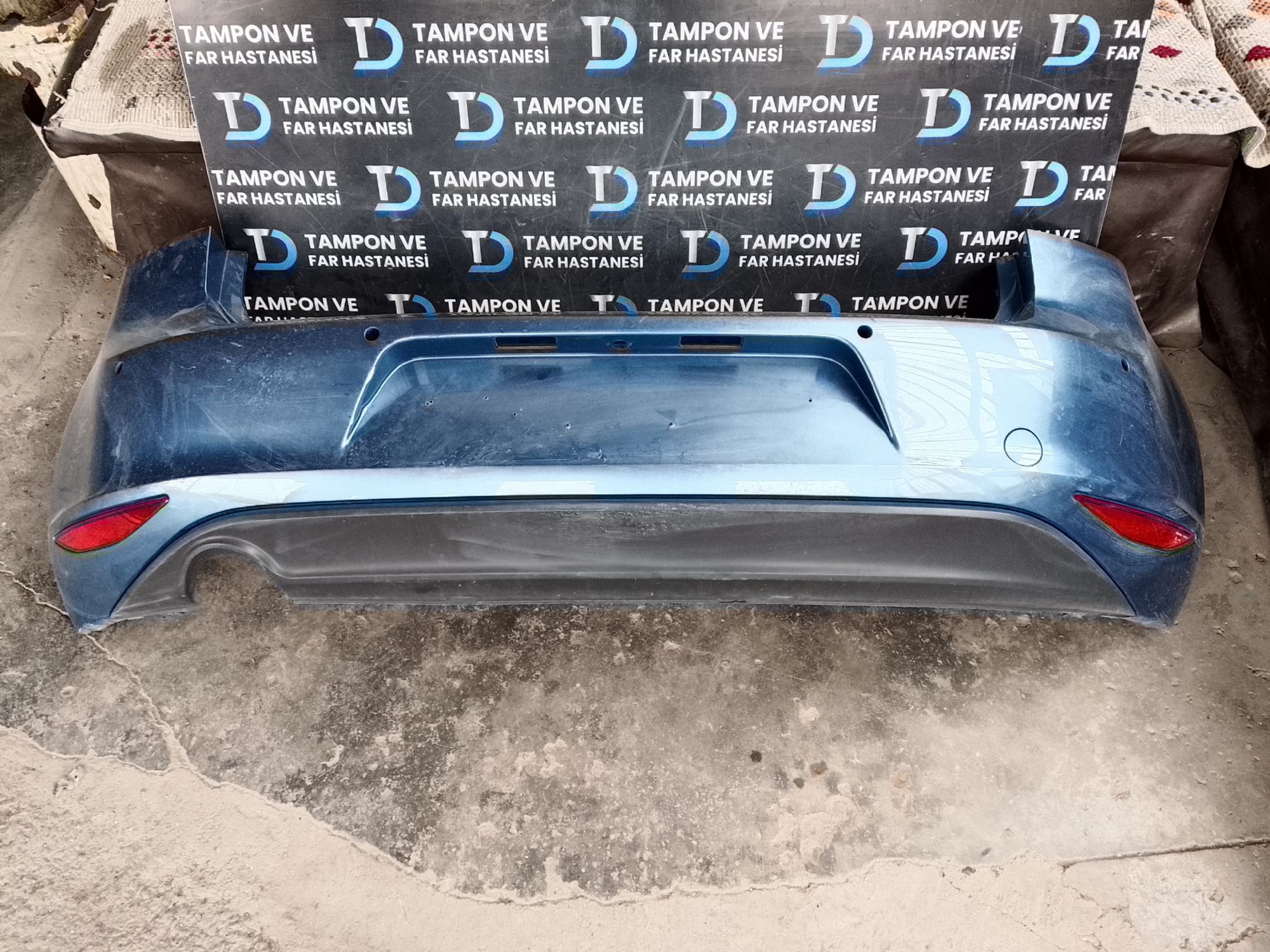 VOLKSWAGEN GOLF 7 ARKA TAMPON