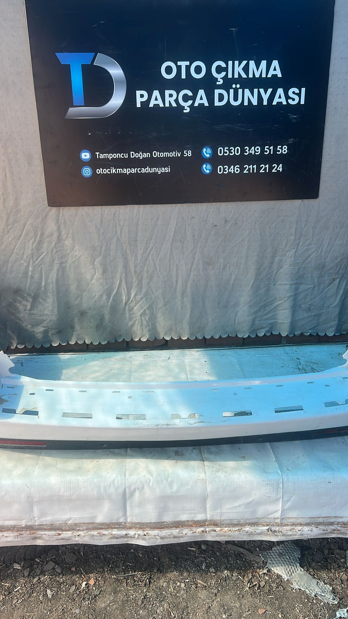 LAND ROVER ARKA TAMPON