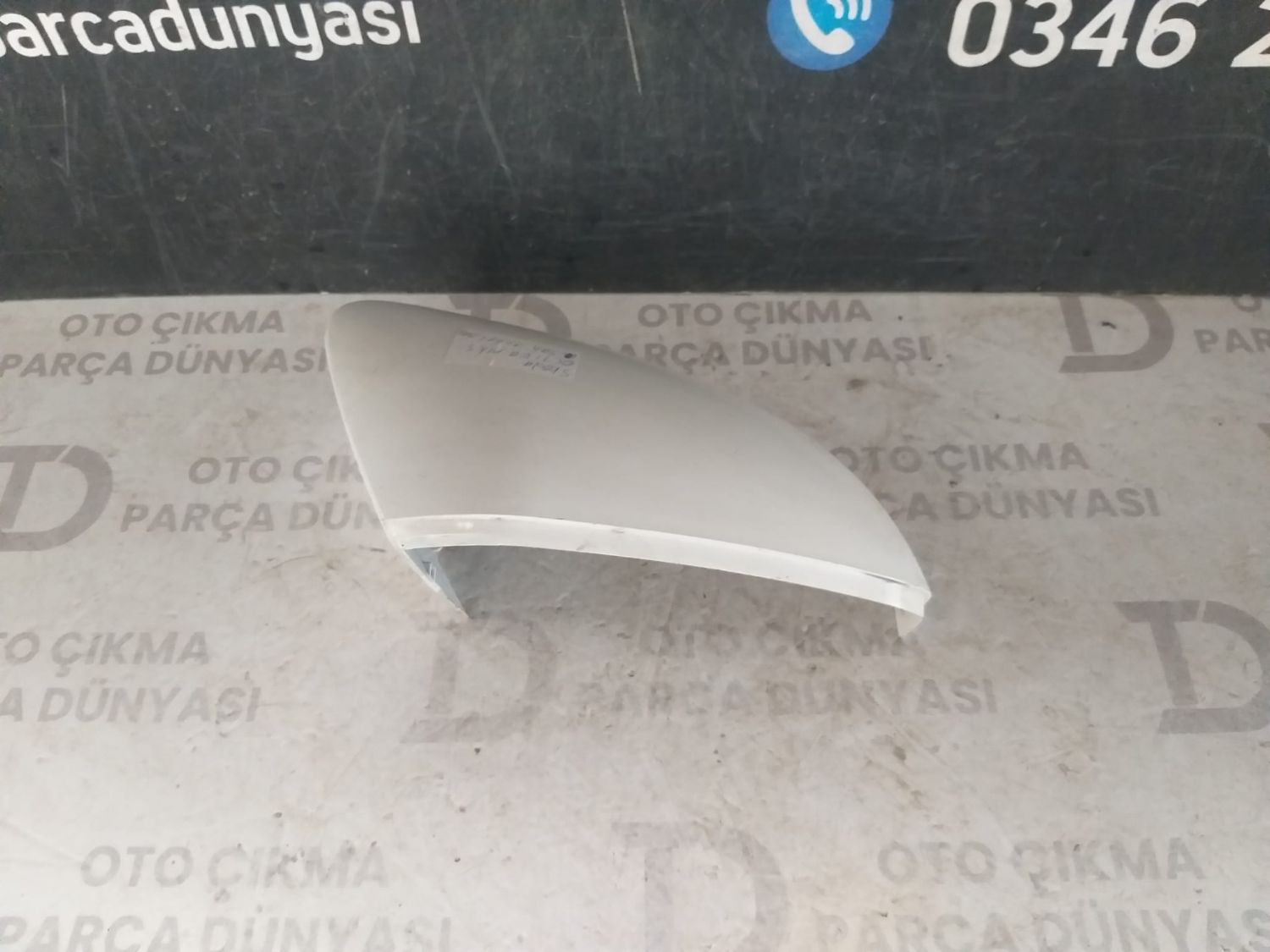 SKODA OCTAV�A MK3 SA� AYNA KAPA�I