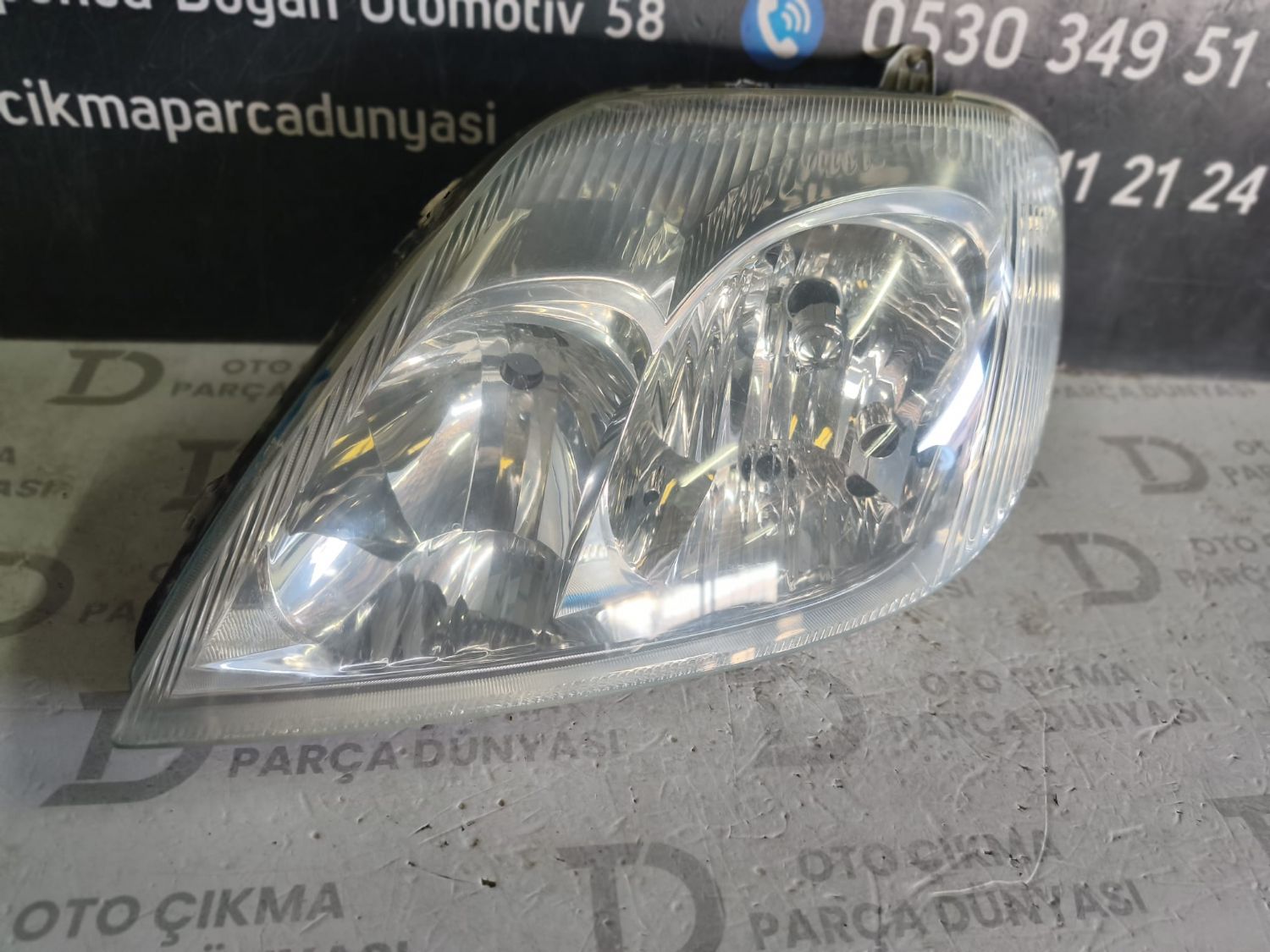 TOYOTA COROLLA SOL FAR SEDAN  [ 2003-2006]