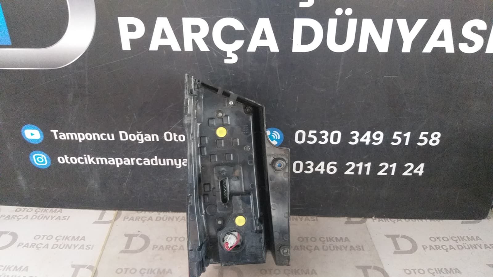 MERCEDES V�TO SA� STOP LEDL� W 447 20-24
