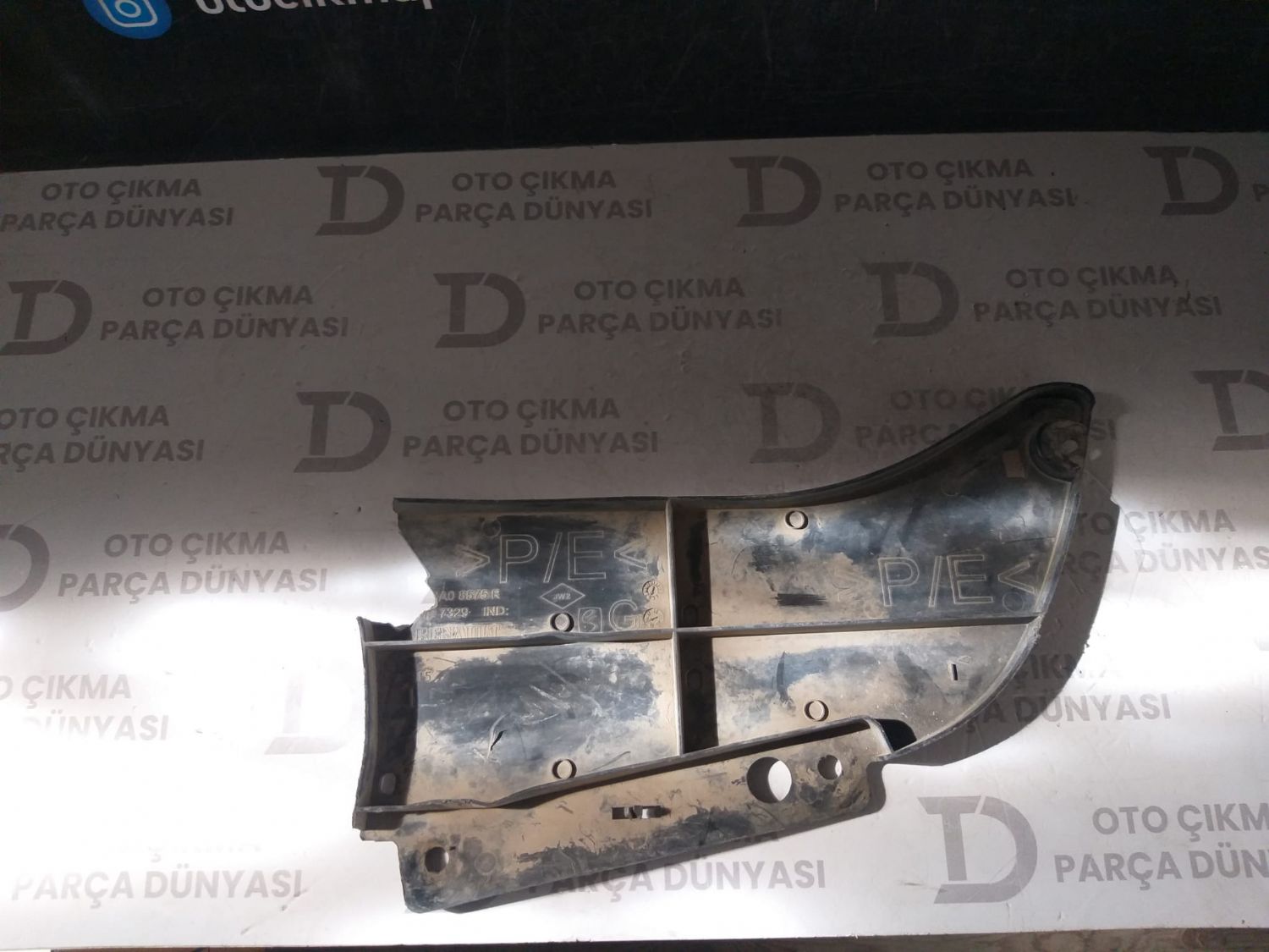 RENAULT TAL�SMAN �� PLAST�K