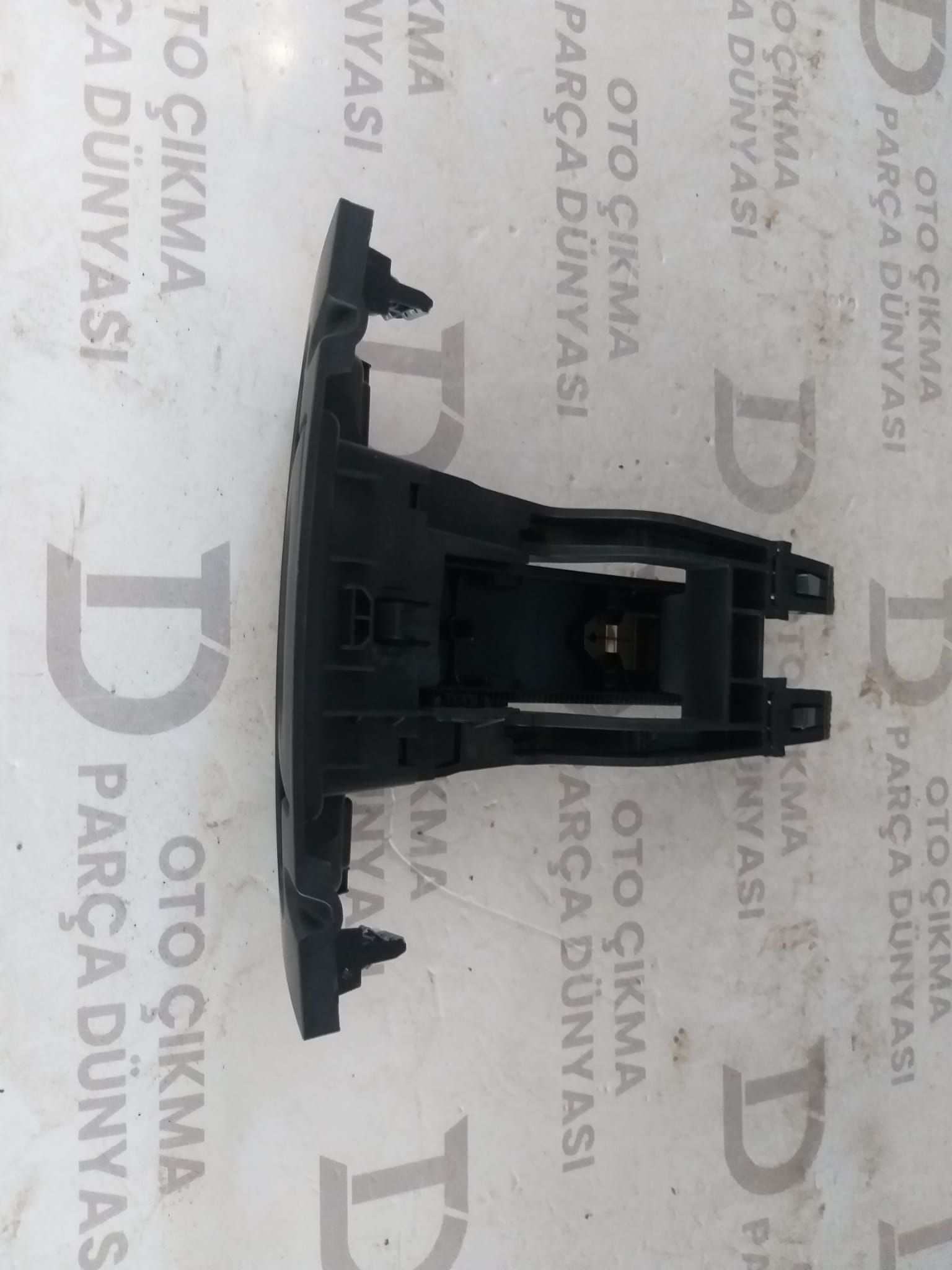 FORD TOURNEO COUR�ER TELEFON TUTUCU