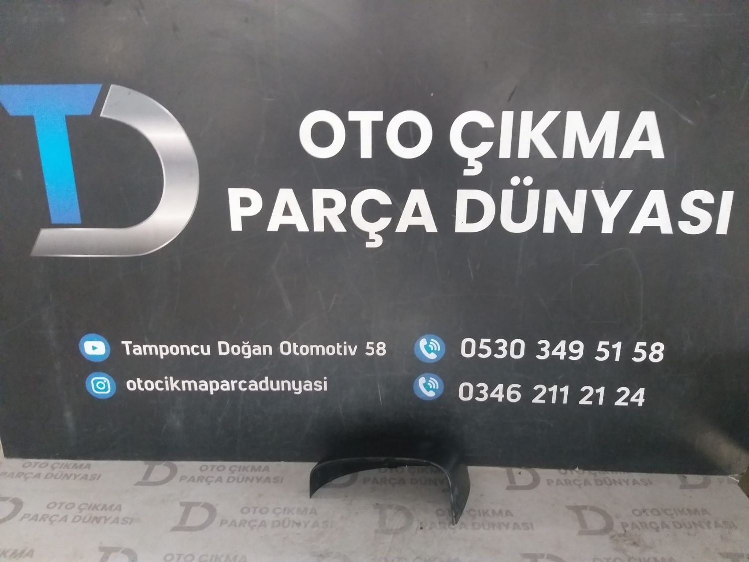 FORD COUR�ER SOL AYNA KAPA�I (14-17)