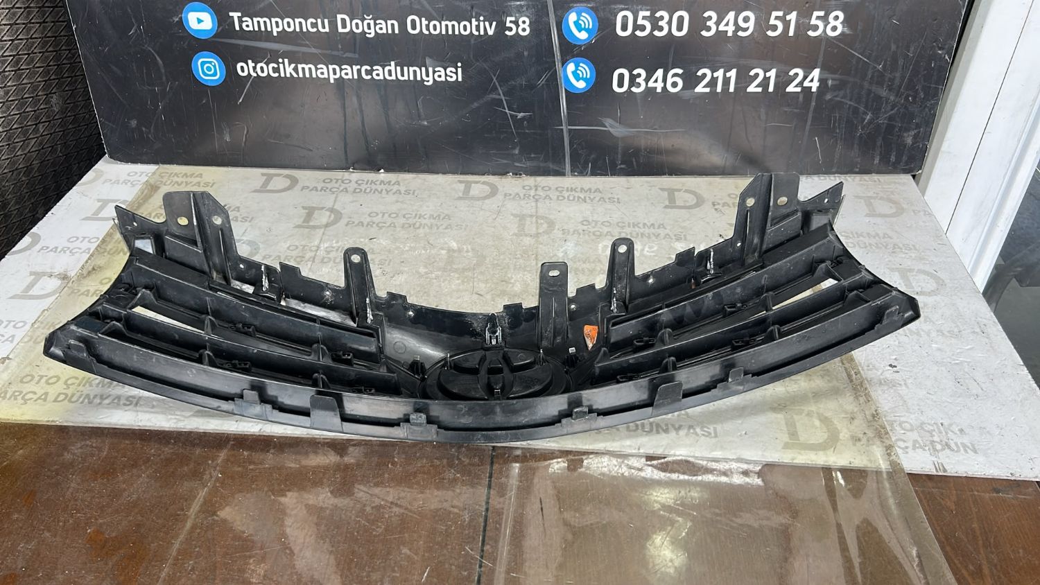 Toyota Corolla �n Panjur