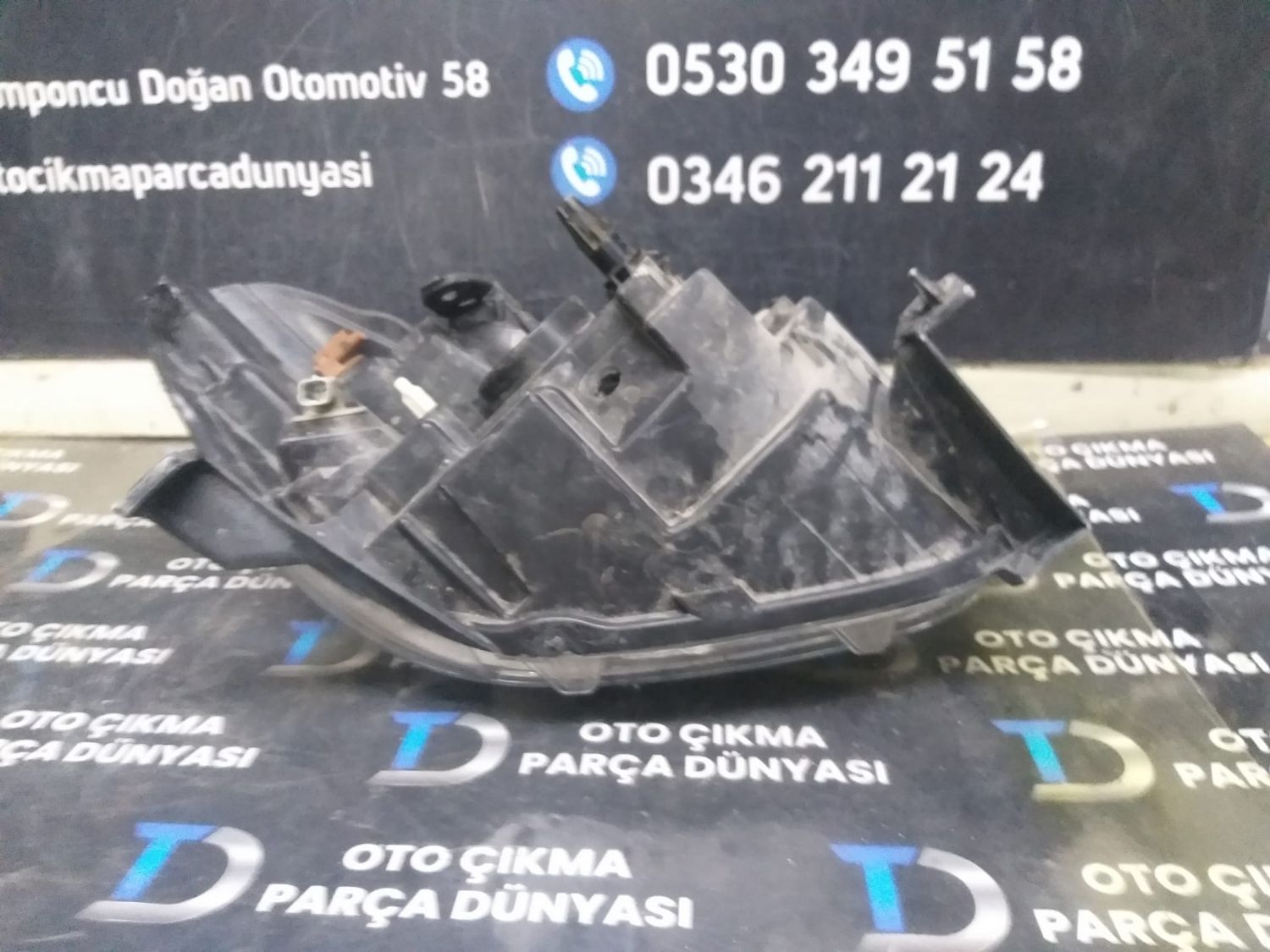 DAC�A DOKKER SOL FAR  