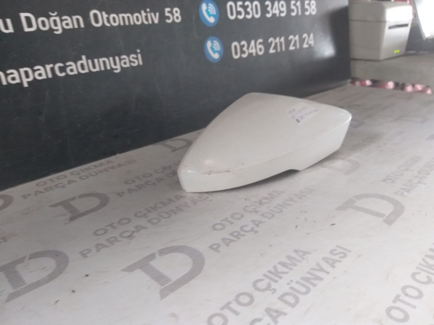 SKODA OCTAV�A MK3 SA� AYNA KAPA�I