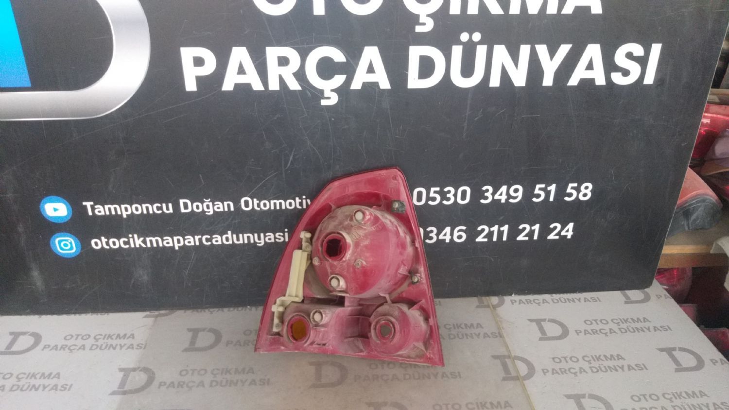 HYUNDA� ACCENT SA� STOP 03-06