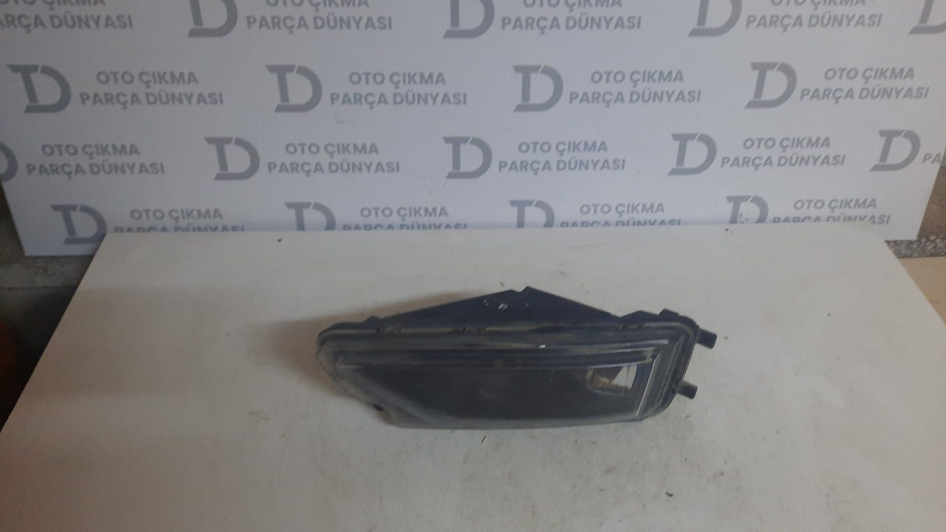 VOLKSWAGEN AMAROK SOL SİS FARI