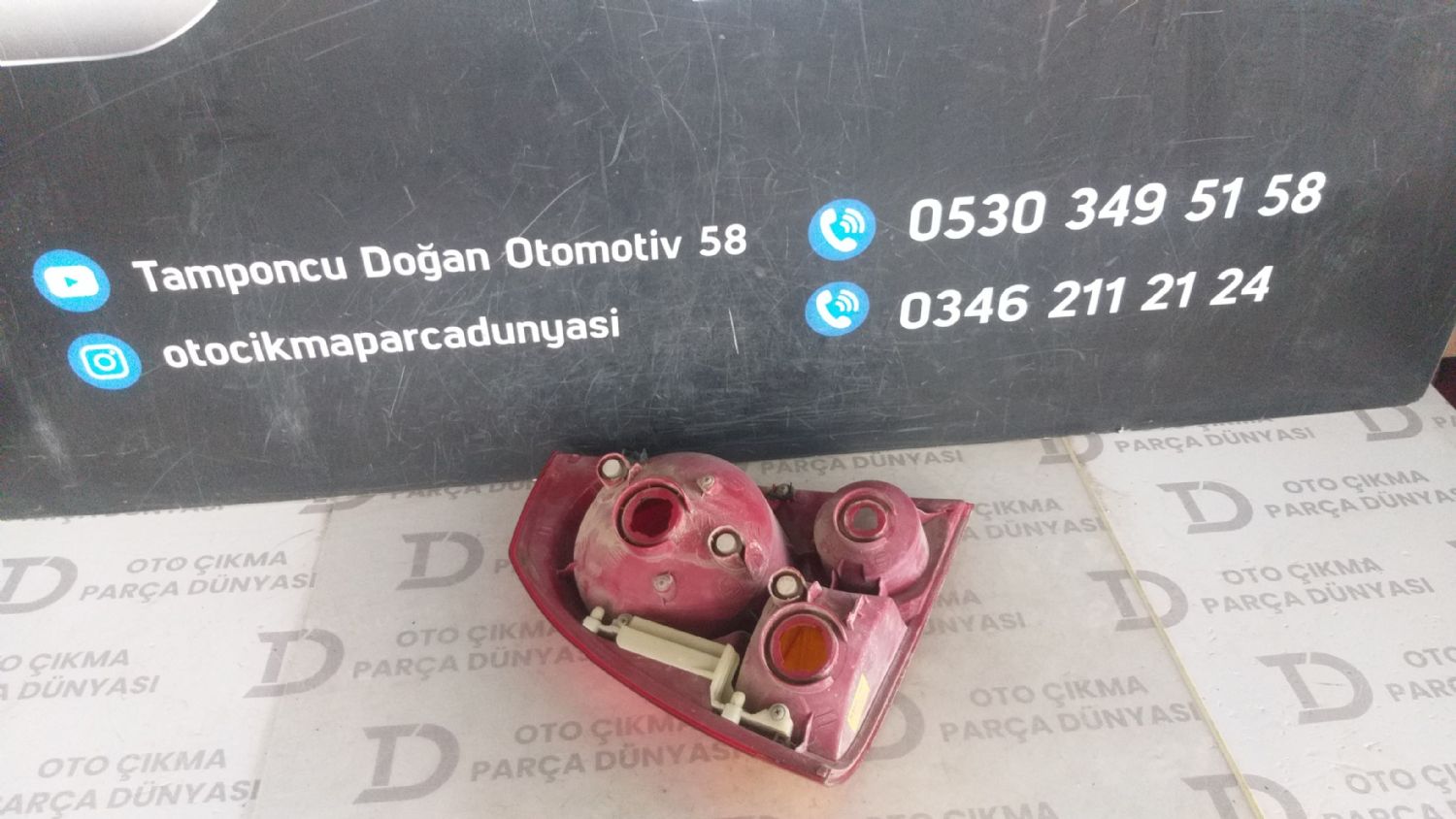 HYUNDA� ACCENT SA� STOP 03-06