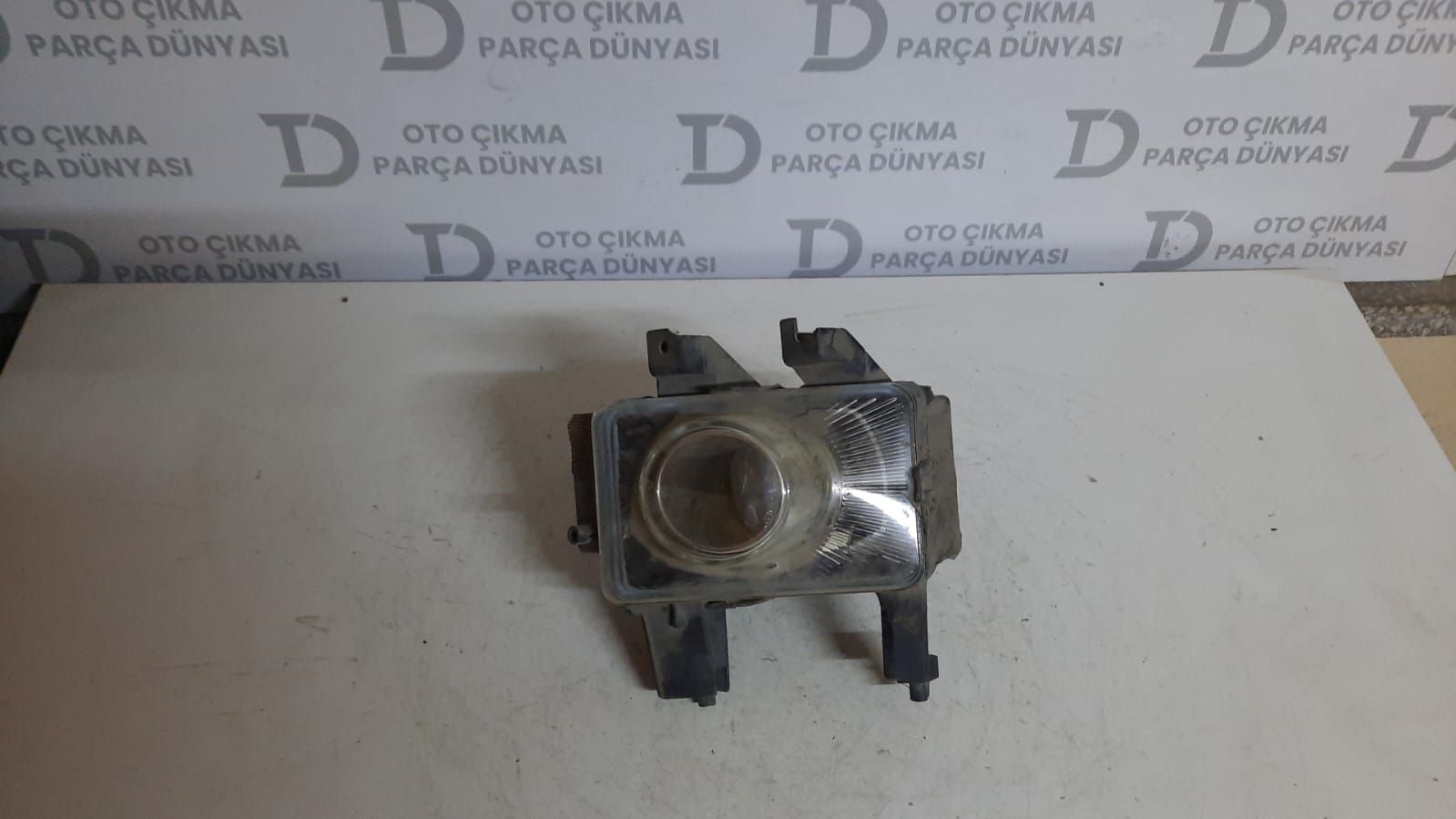 OPEL VECTRA B SOL SİS FARI (MAKYAJLI KASA)