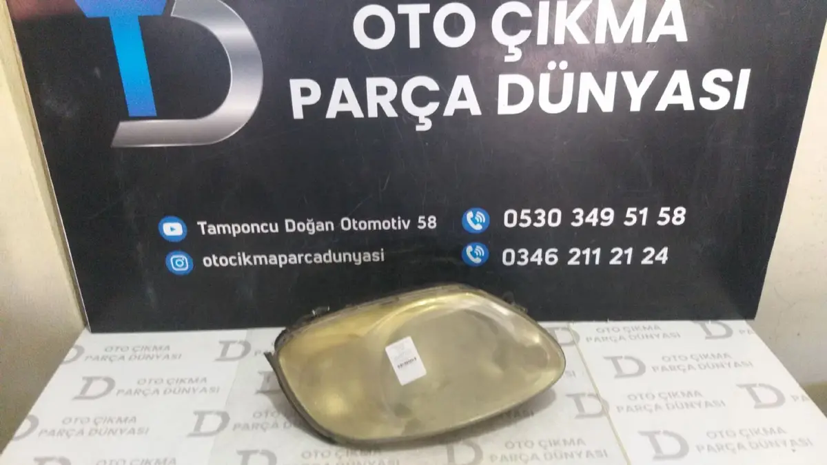 Hyundai Accent Sağ Far 03-05