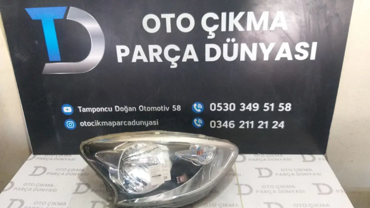 Nissan Micra Sağ Far 13-17
