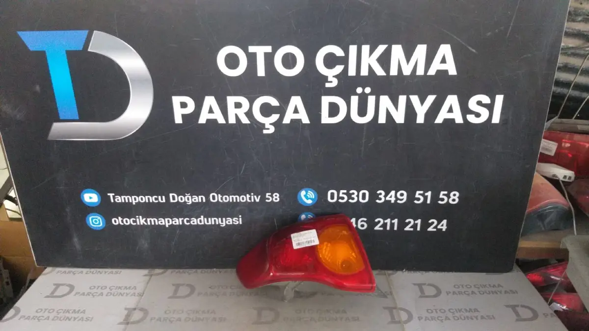 Toyota Corolla E 150 Sol Dış Stop