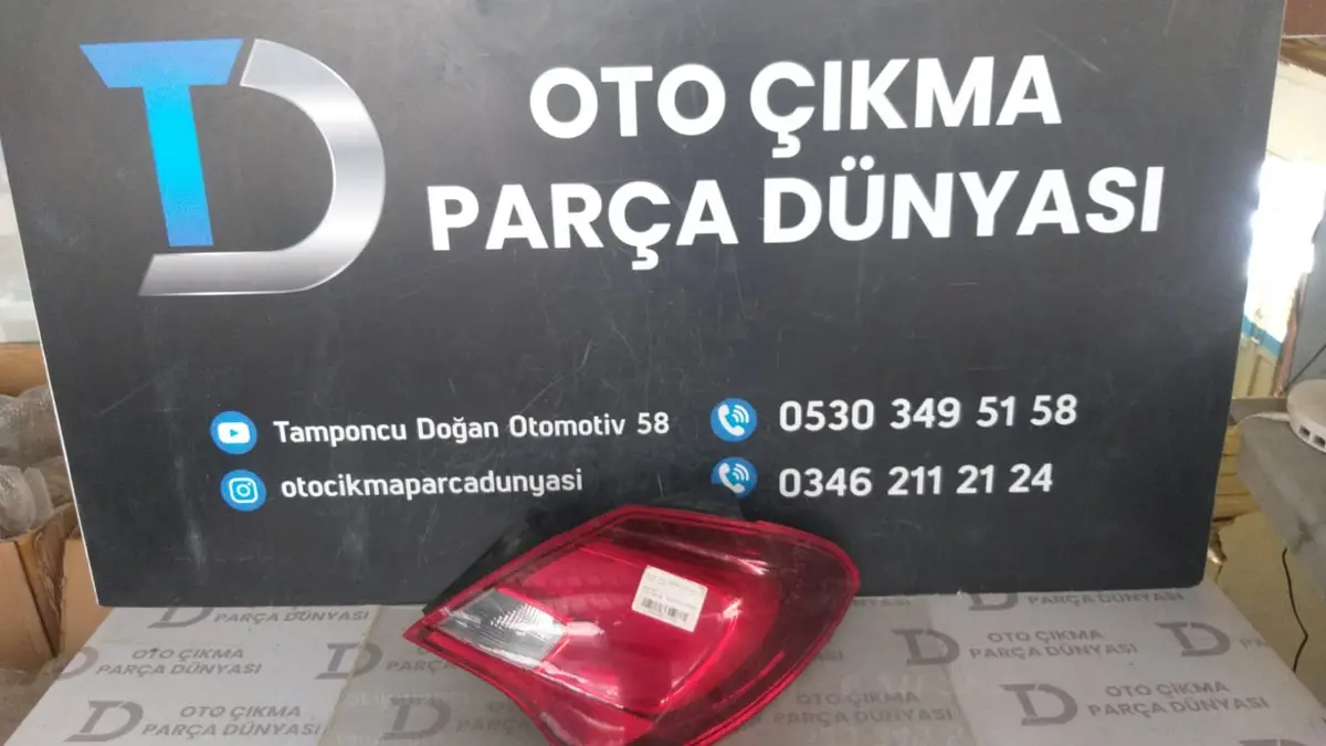 Opel Corsa E Sağ Dış Stop 09-23
