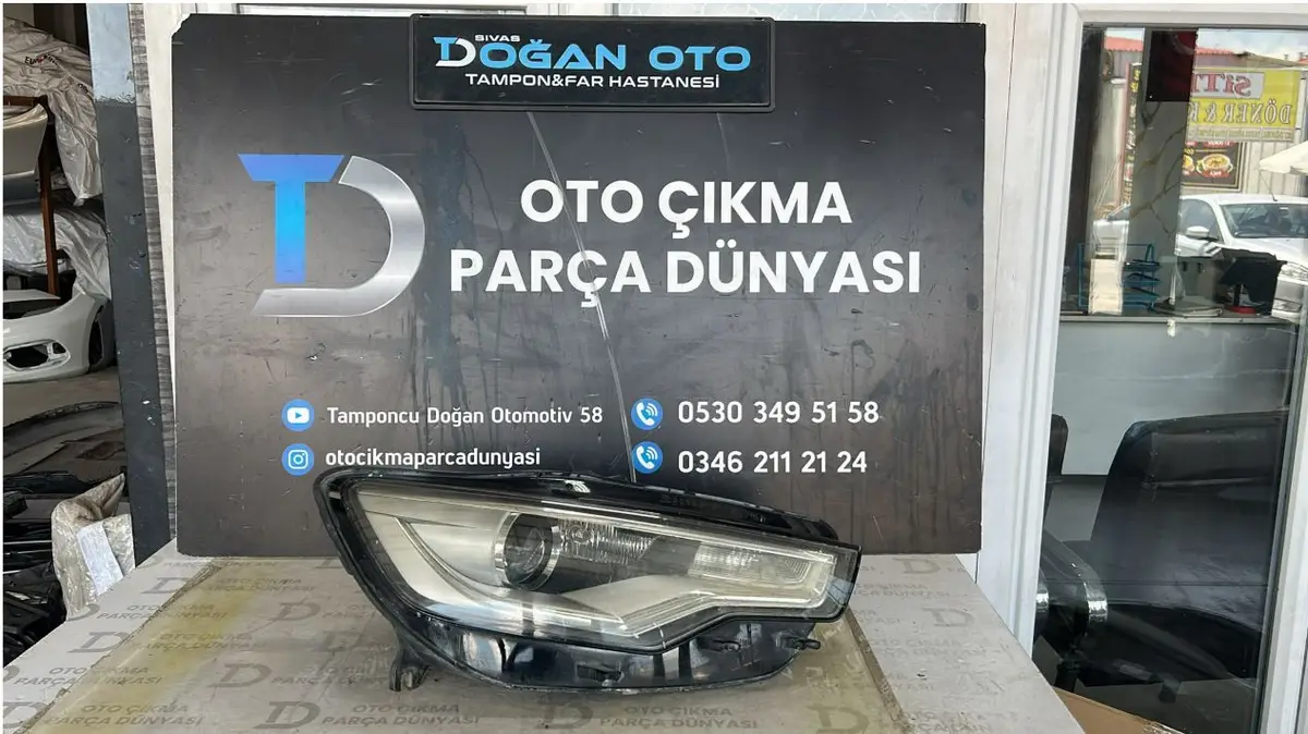 Audi A6 Sağ Far