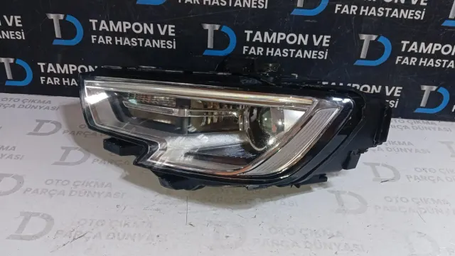 Audi A3 Sol Ön Far Orjinal Çıkma (17-20)