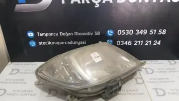 Toyota Hilux Sağ Far 07-11