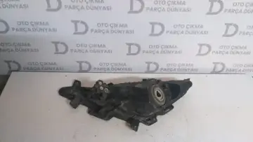 Hyundai Elentra Sağ Sis Farı