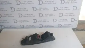 Volkswagen Passat Sağ Sis Farı
