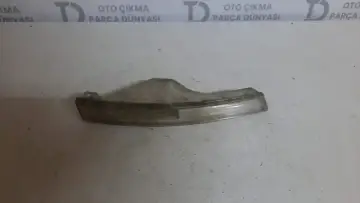 Volkswagen Passat B 6 Ön Tampon Sinyali