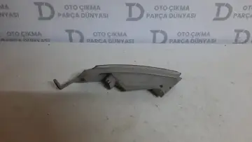 Opel Astra J Sağ Ön Tampon Sinyali