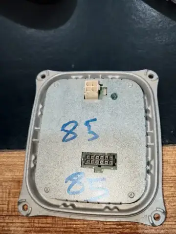 Mercedes-BMW Far Beyni