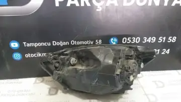 Nissan Micra Sağ Far 13-17